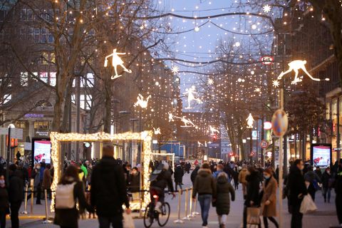 Weihnachtslockdown: Der Einzelhandel will die gleichen Hilfen wie die Gastronomie. Das geht aber nicht