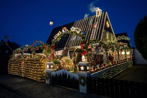 Weihnachtliches Haus der Familie Borchert in Delmenhorst