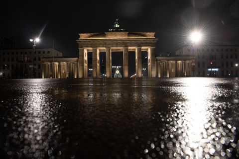 Das Brandenburger Tor bei Nacht