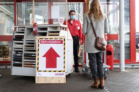 Abholstation bei Toom