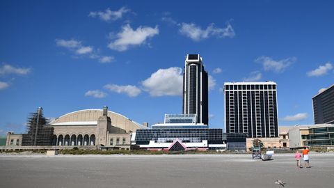 Trump Plaza Hotel und Casino, einst eines der wichtigsten Reiseziele in der Glücksspielstadt Atlantic City, wird abgerissen