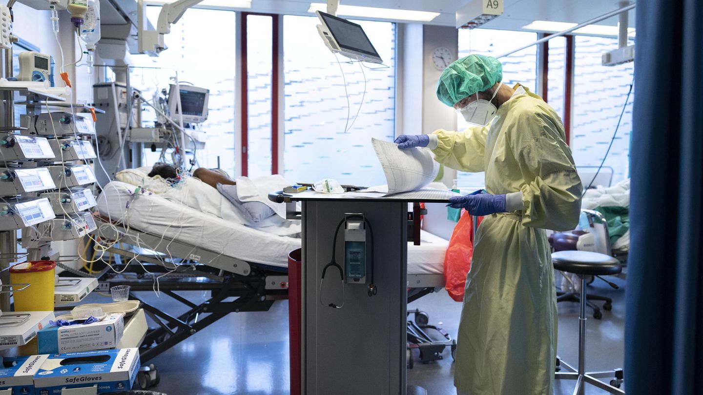 Dramatische Intensiv-Lage in Sachsen: Medizinethiker über Triage: "Per se ist das Alter kein Entscheidungskriterium"