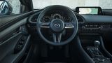 Typisches nüchternes Mazda-Cockpit, ohne viel Schnickschnack