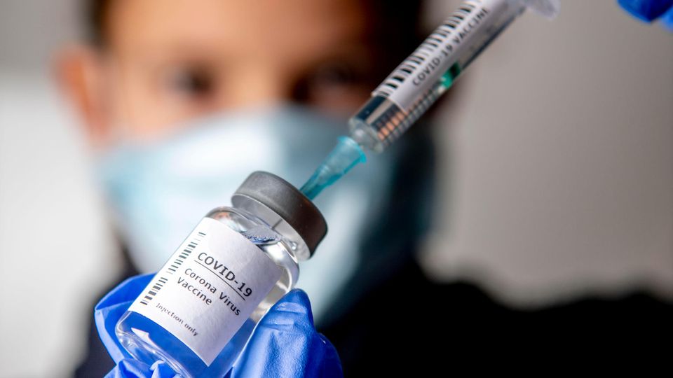 Corona-Impfstoff von Moderna erhält Notfallzulassung in den USA
