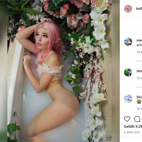 Dieses Fotos von Belle Delphine wurde deutlich von den Arbeiten von "Pierre et Gilles" inspiriert.