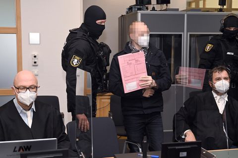 Lebenslang für Halle-Attentäter: Richterin: "Herr B., Sie sind ein Menschenfeind"