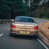 Der Bentley Flying Spur V8 ist bis zu 318 km/h schnell