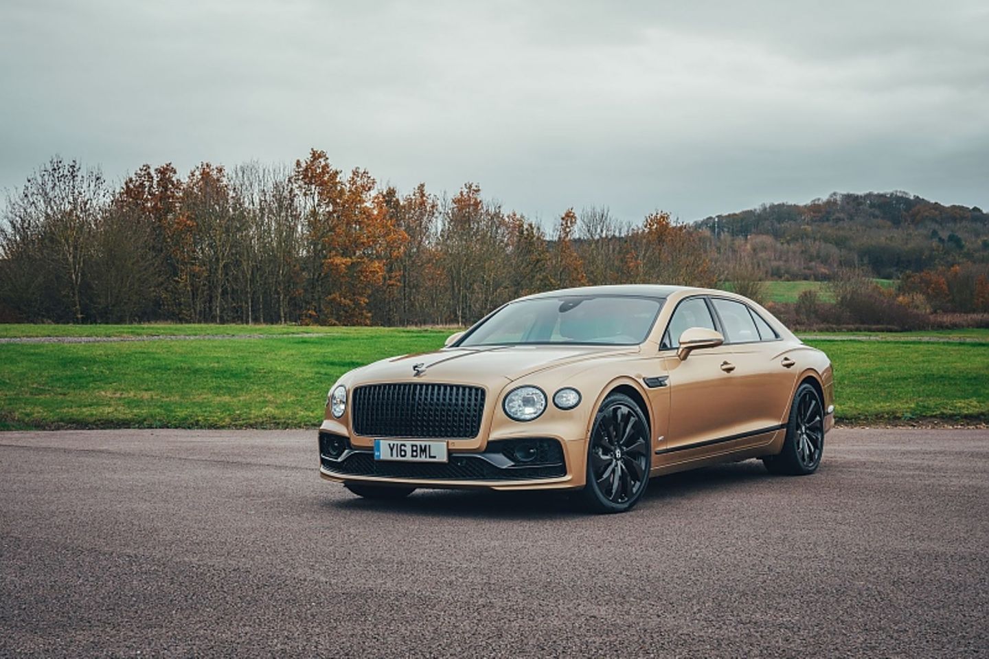 Der Bentley Flying Spur V8 kostet mindestens 188.268