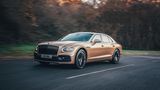 Der Bentley Flying Spur V8 ist 5,32 Meter lang