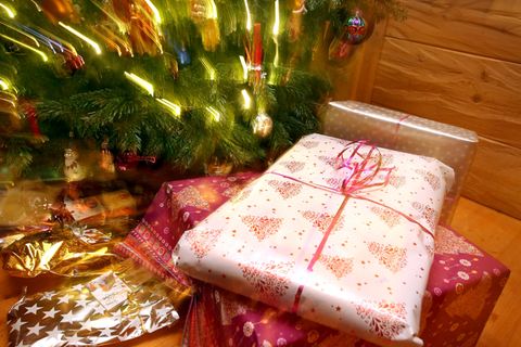 Weihnachten steht vor der Tür und trotz der Corona-Pandemie und des Lockdowns wird es wieder reichlich Geschenke geben