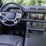 Die Sitze sind bequem, könnten aber etwas mehr Seitenhalt bieten