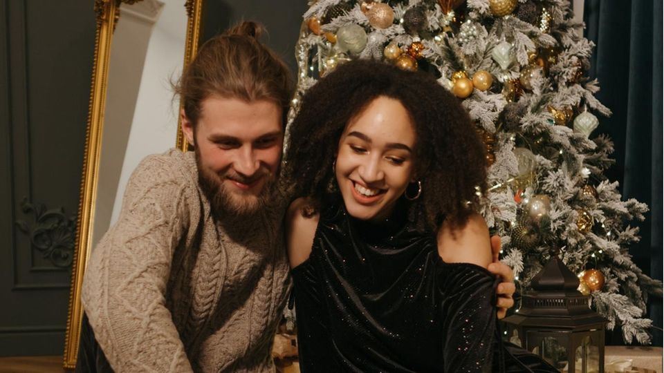 Britisches Paar Hat Nur Einmal Im Jahr Sex An Weihnachten Sternde 