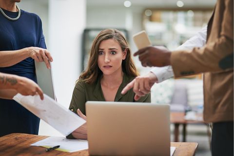 mehrere Dinge gleichzeitig: Von wegen effizient: Warum Multitasking ein großer Irrtum ist