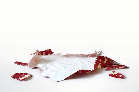 Restmüll oder Altpapier: In welche Tonne gehört eigentlich Geschenkpapier?