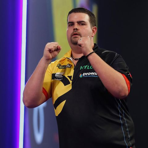 Gabriel Clemens ballt die Fäuste