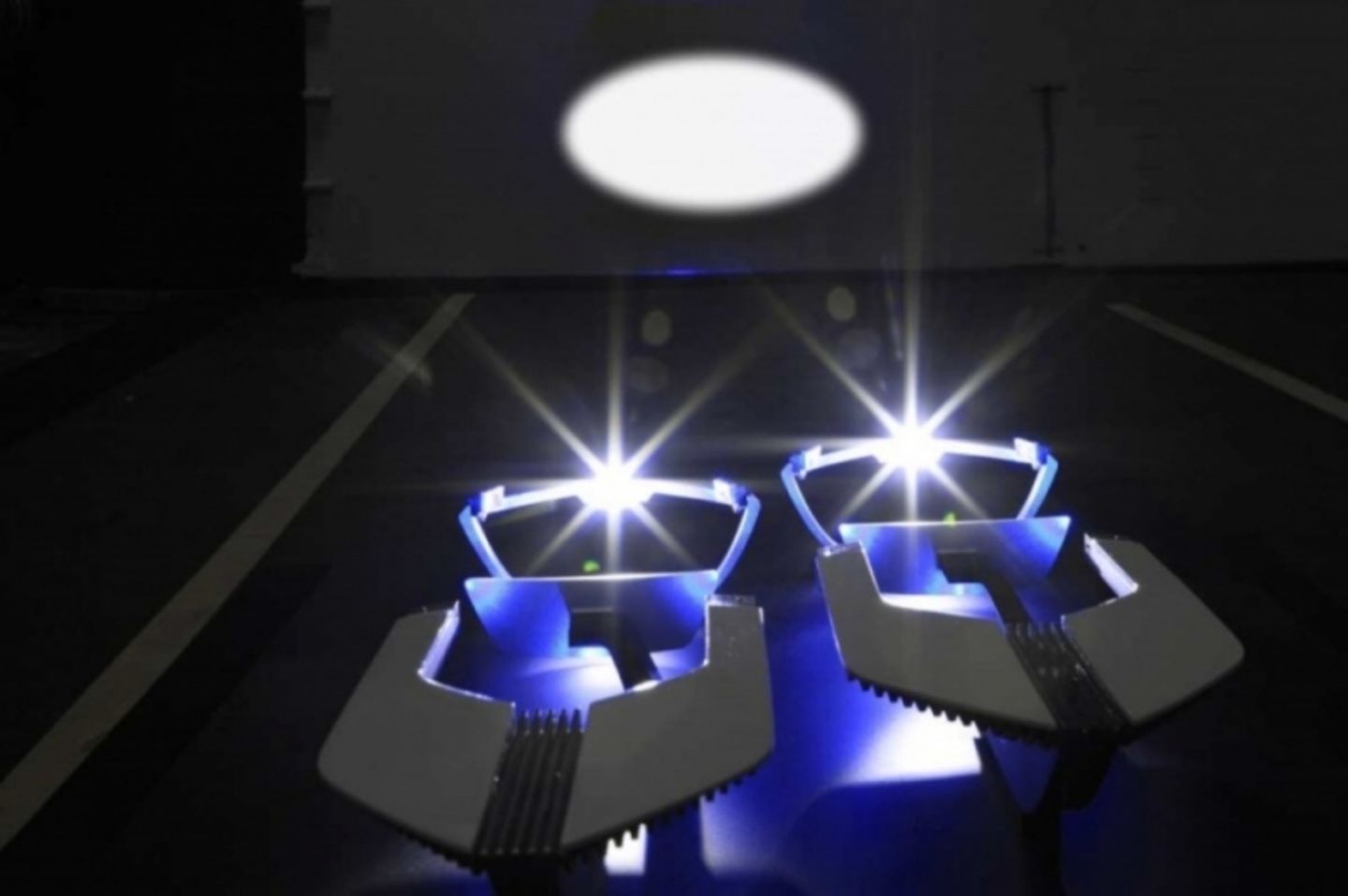 BMW i8 mit Laserlicht