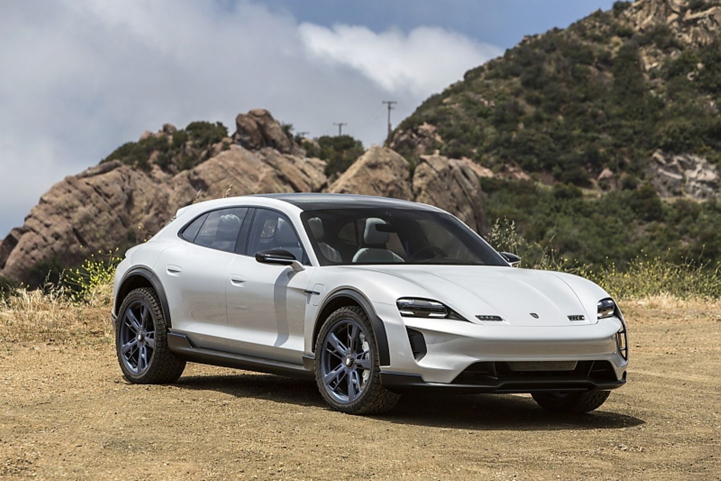 Porsche Cross Turismo