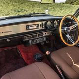 Klassischer Innenraum mit Rundinstrumenten