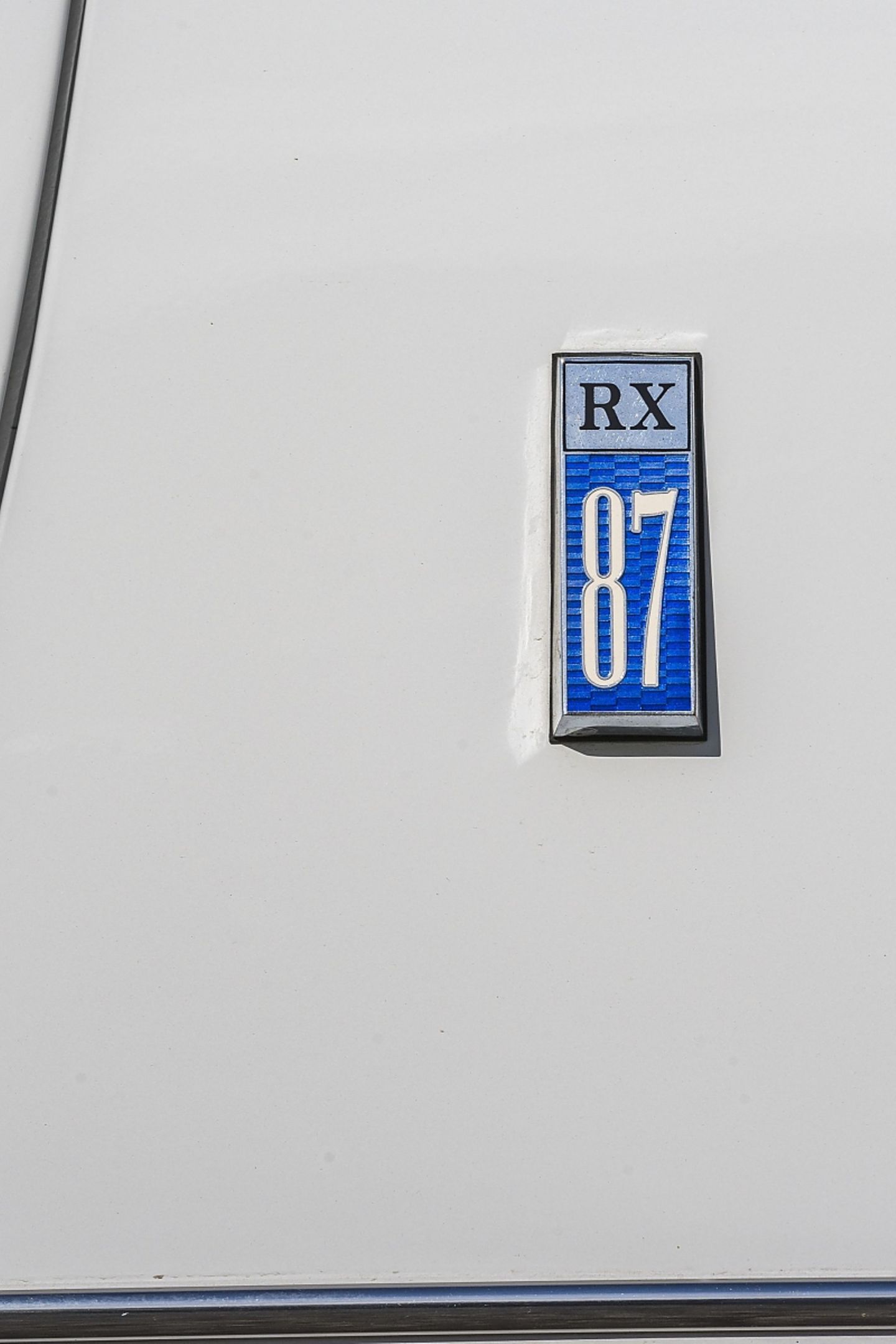 Der Mazda Luce R130 hatte als Konzeptauto das Kürzel RX-87