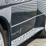 Markant: die dicken Kotflügel und der dazugehörige Schweller