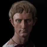 Von vielen wurde der Jüngling Octavian unterschätzt. Aber sein enormes politisches Talent und die Ergebenheit der Feldherren und Veteranen seines Adoptivvaters brachten  ihm den Sieg.