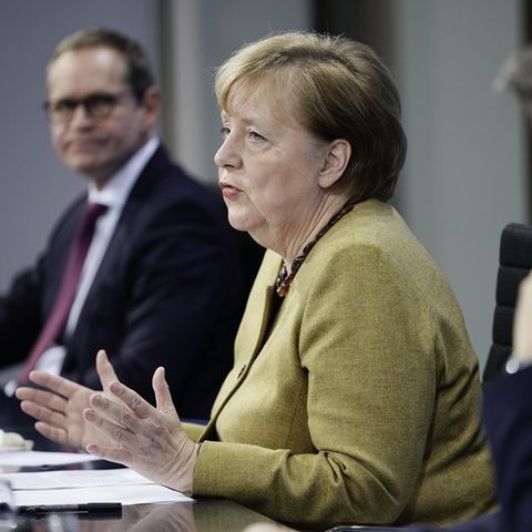 Kanzlerin Merkel, Bayerns Ministerpräsident Söder und Berlins Regierender Bürgermeister Müller