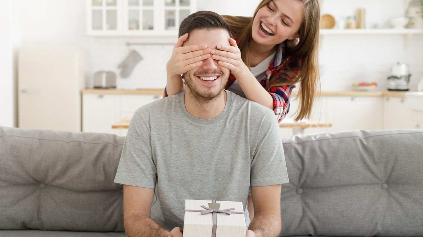 Geschenke für den Bruder sind schwierig zu finden