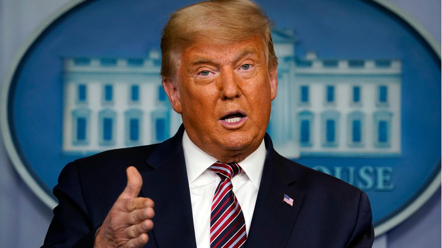 Nach einigem Zögern hat der amtierende US-Präsident Donald Trump die Krawalle seiner Anhänger am Kapitol scharf verurteilt