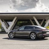 Porsche Panamera 4S