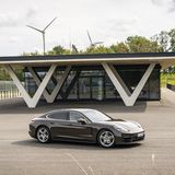 Porsche Panamera 4S