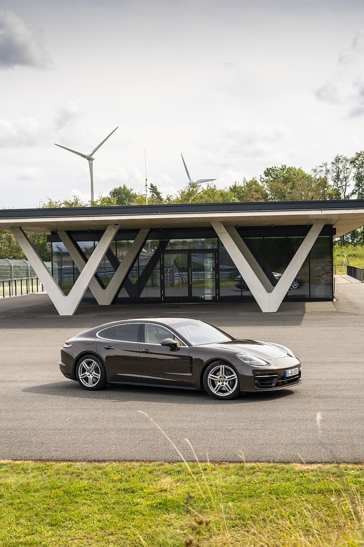 Porsche Panamera 4S