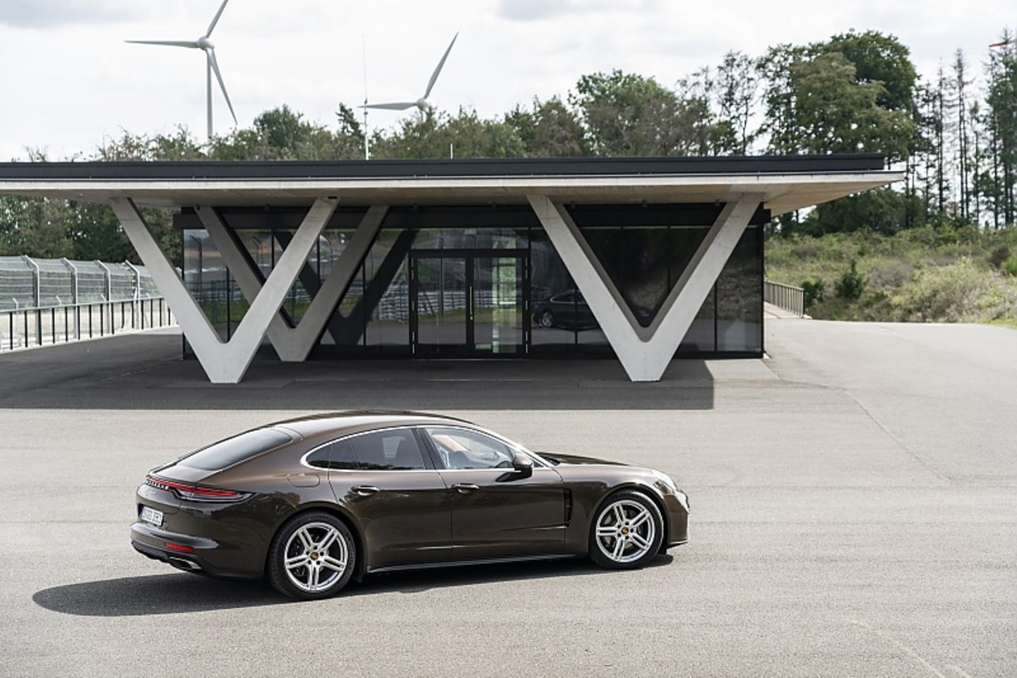 Porsche Panamera 4S