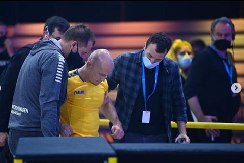 Fabian Hambüchen bei Catch