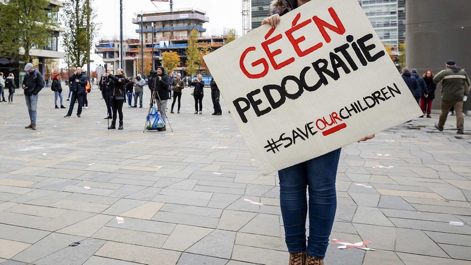In den Niederlanden gab es in den vergangenen Monaten mehrere Demonstrationen gegen eine Pädophilen-Partei