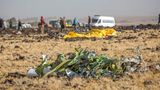 Äthiopien, März 2019  Beim Absturz einer Boeing 737 Max 8 der Ethiopian Airlines kommen alle 157 Insassen ums Leben. Ermittler sehen die eigens für die 737 Max entwickelte Steuerungssoftware MCAS als Unglücksursache. Auch der US-Flugzeugbauer räumt das ein.