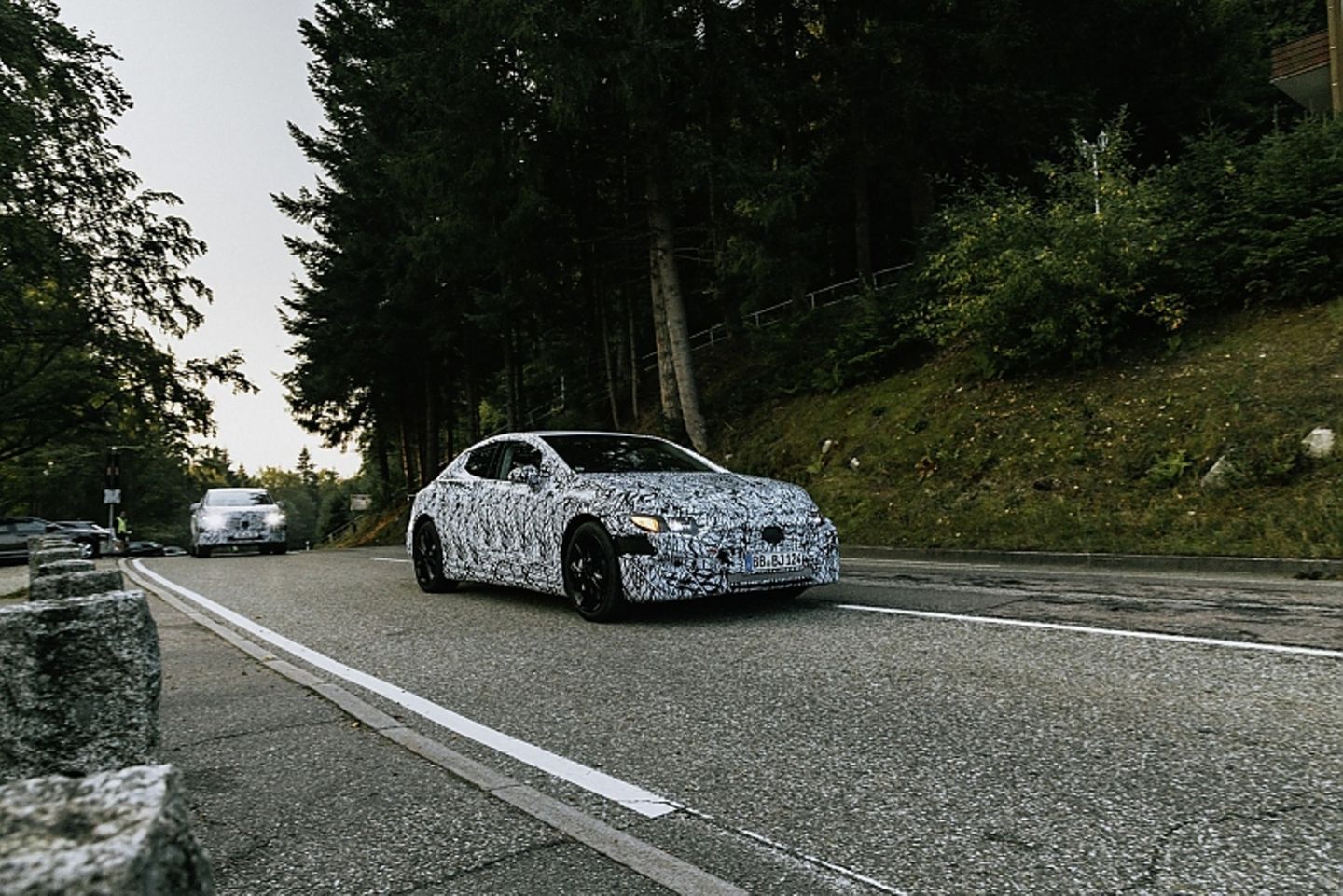 Mercedes EQS