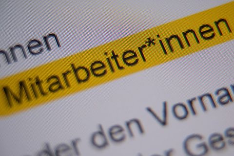 Das Gender-Sternchen wird mittlerweile von vielen Publikationen und Ämtern verwendet