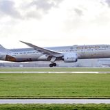 Platz 2: Etihad Airways  Zu den Top Airlines mit hohem Sicherheitsstandard (Index von 94,73) zählt seit Jahren Etihad. Die nationale Fluggesellschaft der Vereinigten Arabischen Emirate wurde 2003 in Abu Dhabi gegründet wurde, das Durchschnittsalter der Flotte ist mit 6 Jahren angegeben. Alle 10 Airbus A380 kommen derzeit nicht zum Einsatz.
