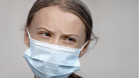 Greta Thunberg mit Gesichtsmaske