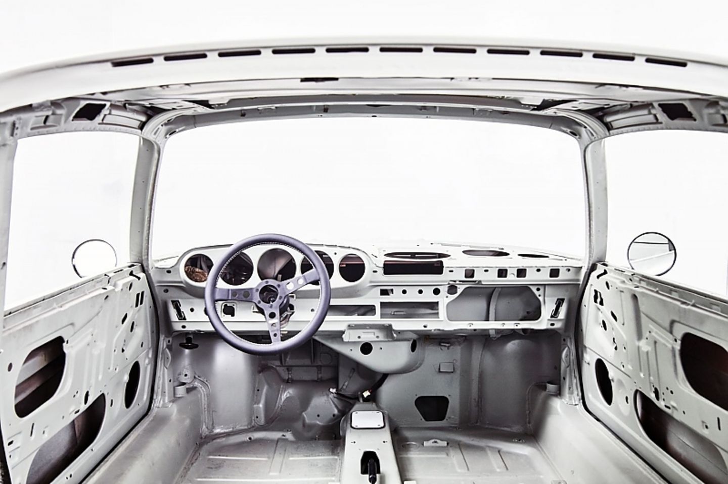 Das Auto wird von Grund auf neu aufgebaut