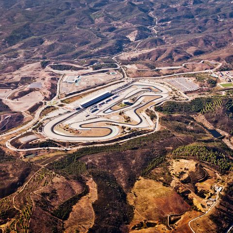 Der berühmte Autódromo do Estoril aus der Luft.