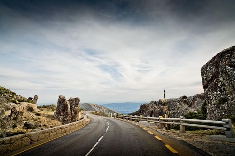 Das Portugal der Küstenstraßen jenseits der schnellen Verbindungsstraßen.